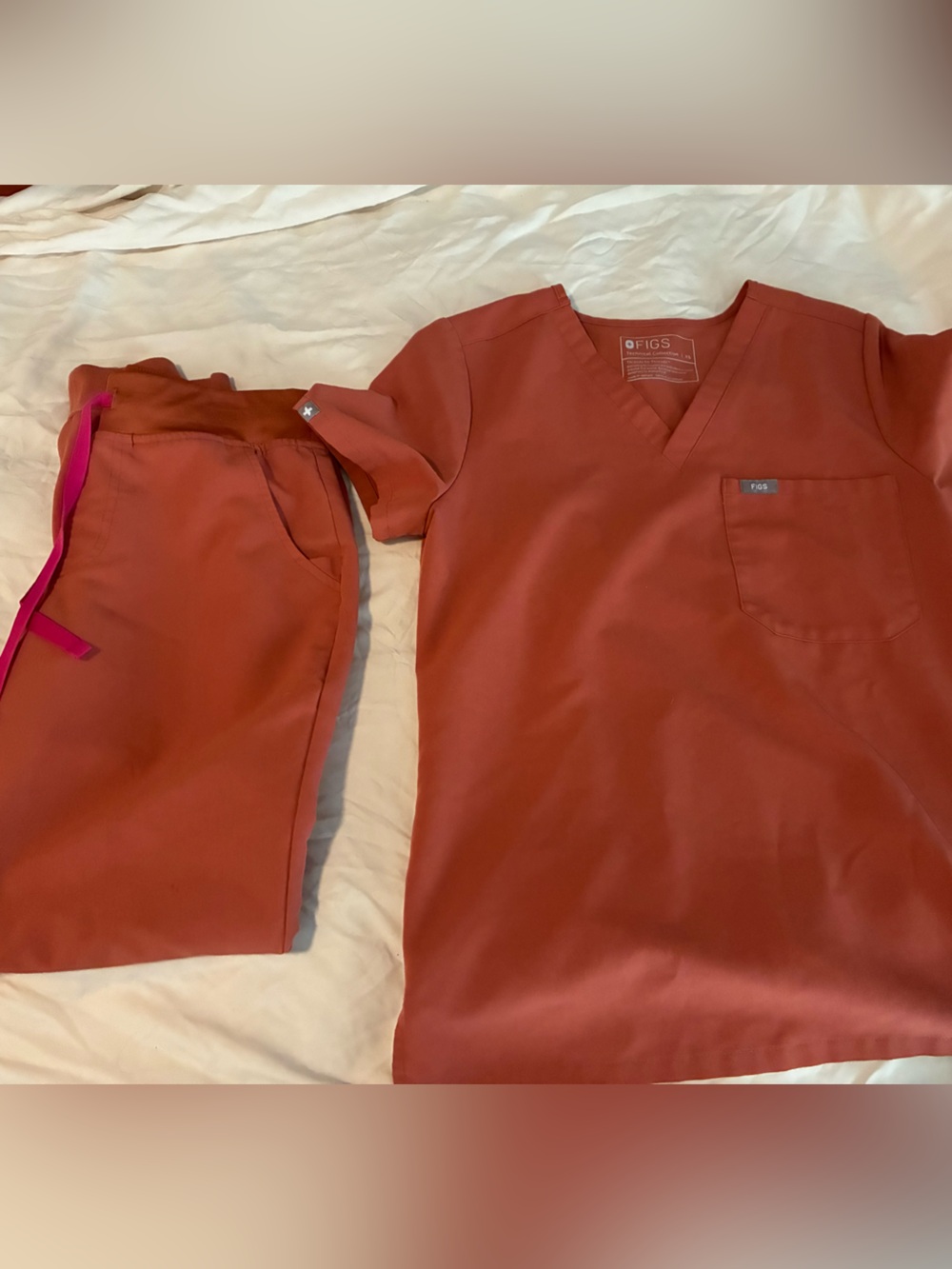 Figs Women's Scrub Set in Terracotta Rust with Pink Drawstring XS Zamora Joggers